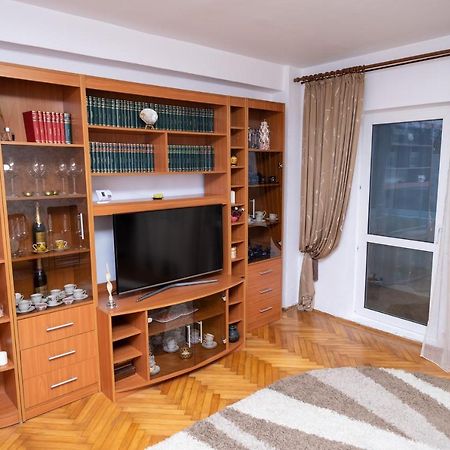 Stella'S Cozy Home 巴洛泰什蒂 外观 照片